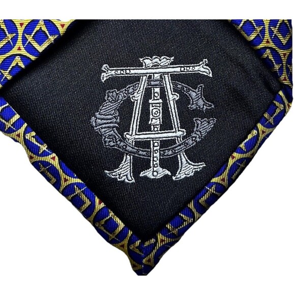 The Craftsman's Apron Masonic Royal Arch Symbol Silk Tie Blue Gold Maroon - Picture 5 of 7
